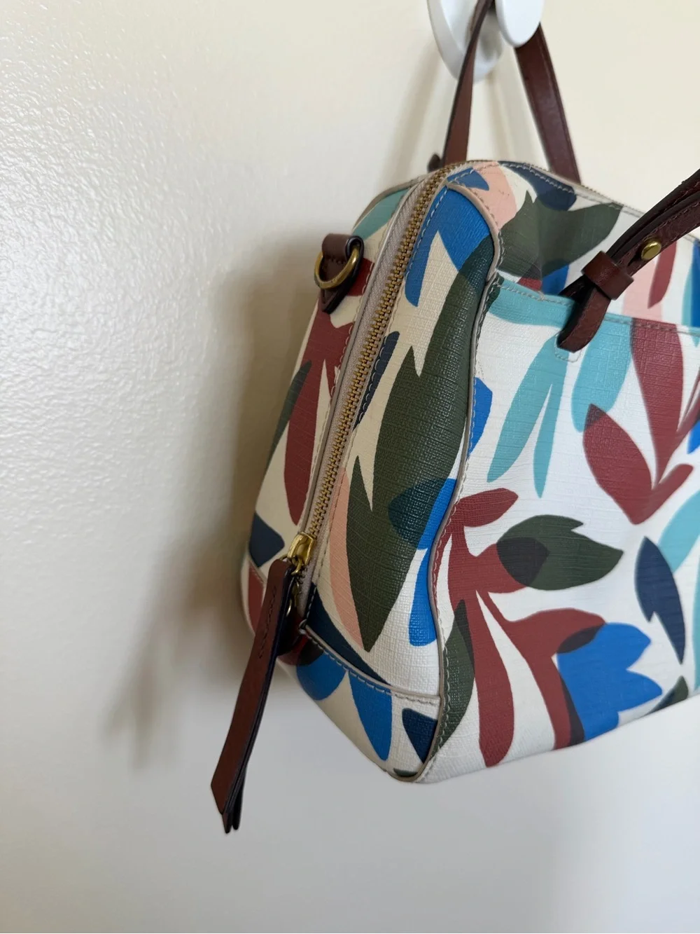 FOSSIL Colorful Leaf Print Handbag